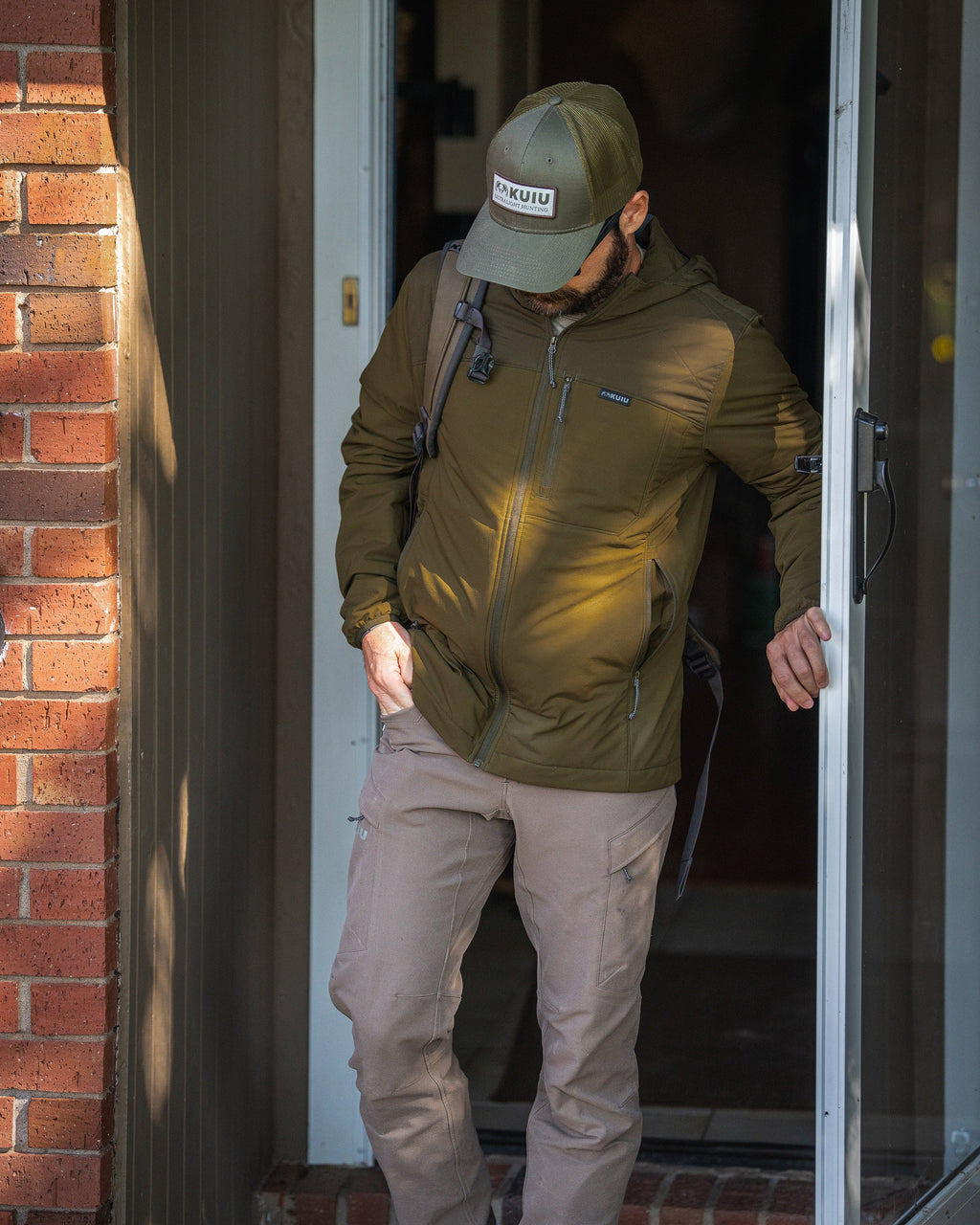 Transit Packable Hooded Jacket | Black/Gunmetal