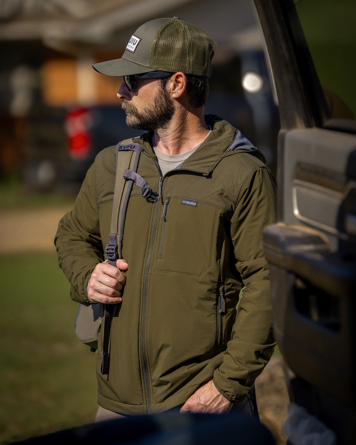 Transit Packable Hooded Jacket | Black/Gunmetal