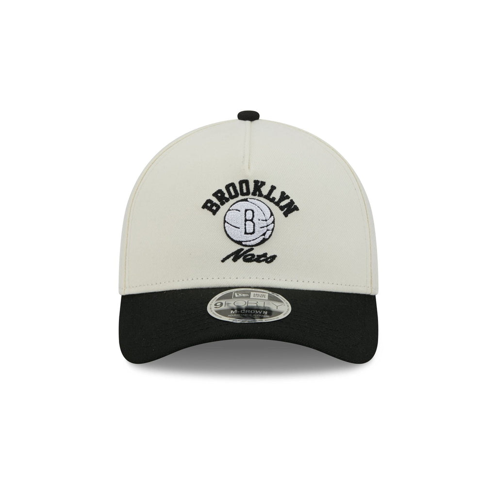 Brooklyn Nets Arched Graphic Chrome White 9FORTY M-Crown A-Frame Snapback Hat