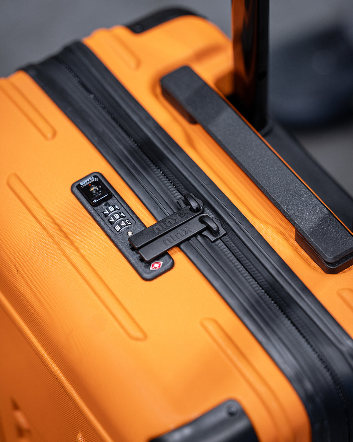 Hardline Spinner Carry-On | Orange