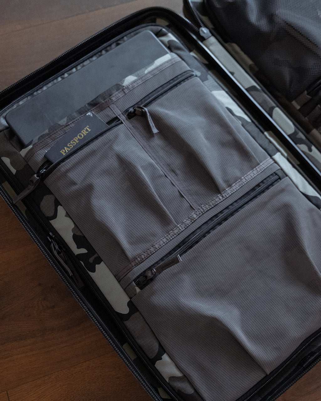 Hardline Spinner Carry-On | Bourbon