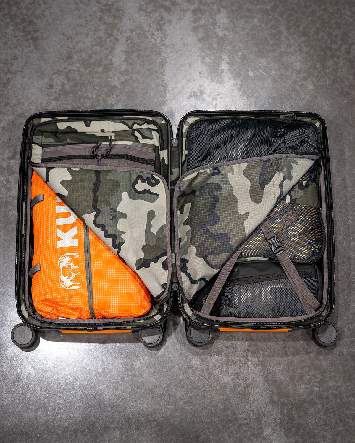 Hardline Spinner Carry-On | Orange