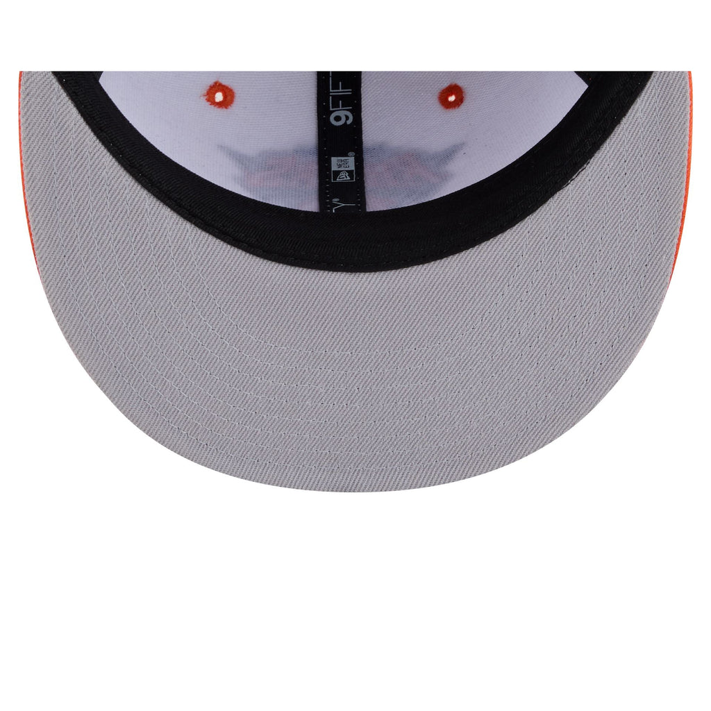 New York Knicks Hardwood Classics 2000s White Stitch 9FIFTY Snapback Hat