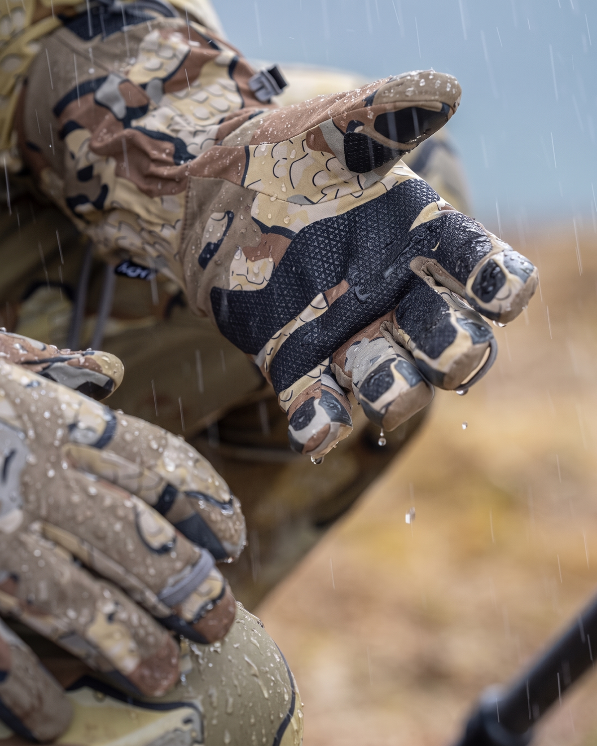Yukon Hardshell Glove | Vias