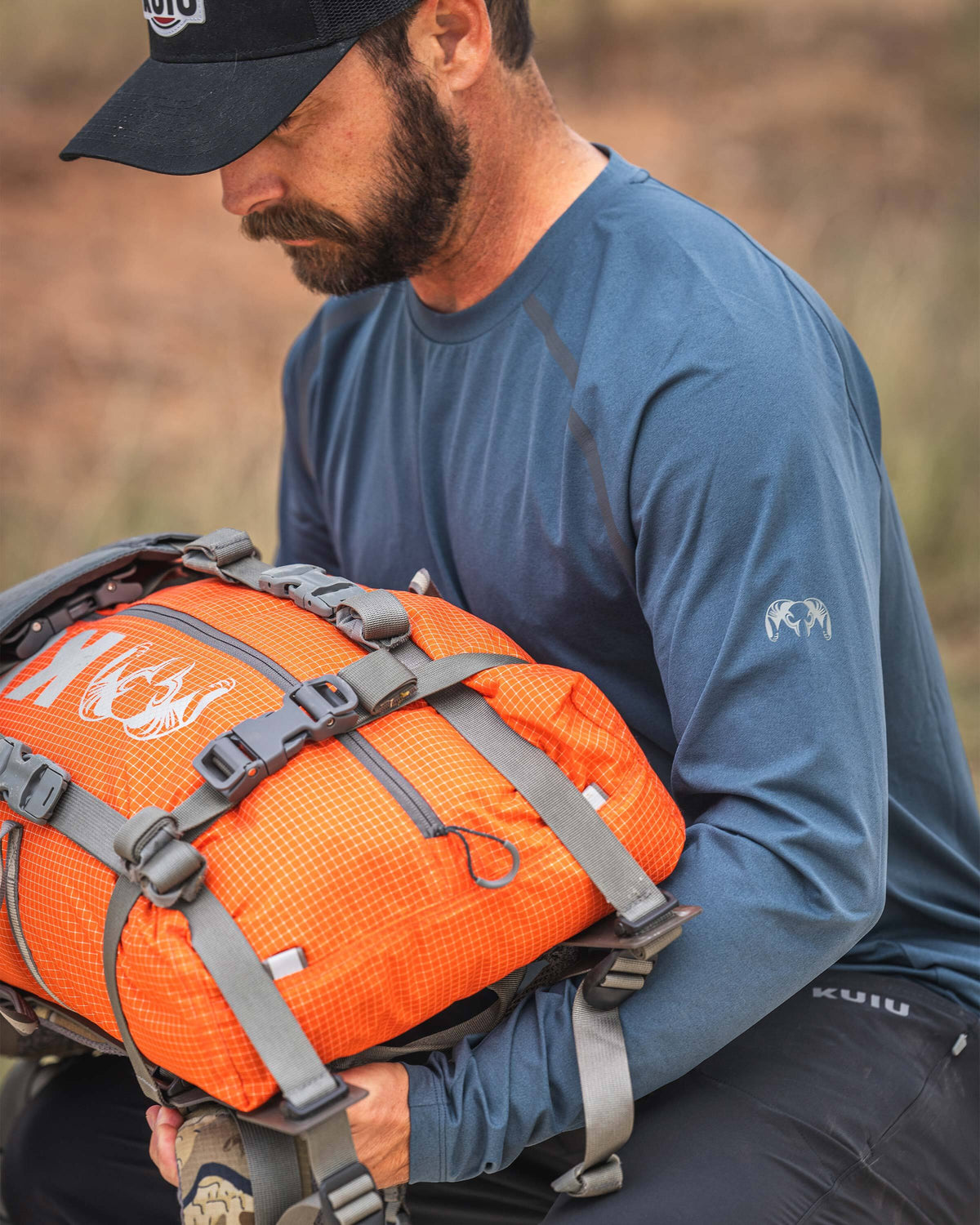 TrailTrainer LS Crew | Dark Iron Tonal